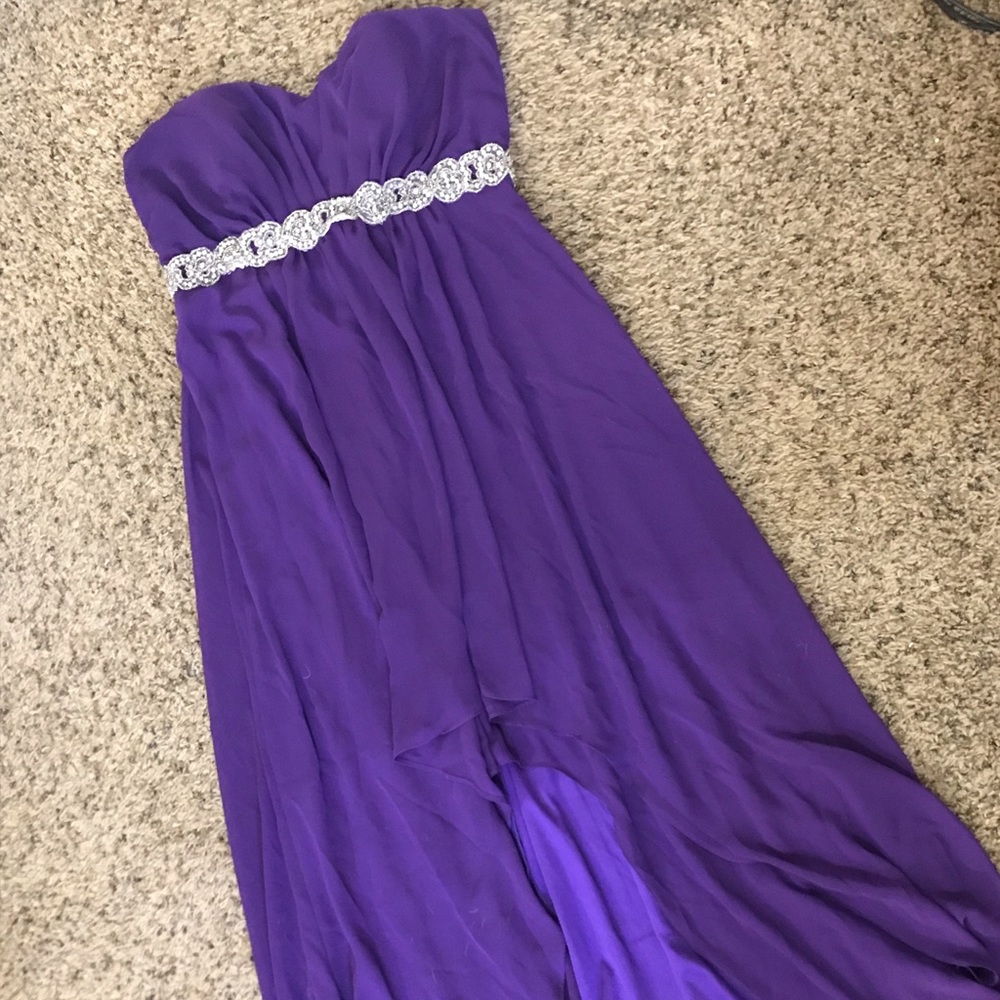 Dress - Picture 2 of 2